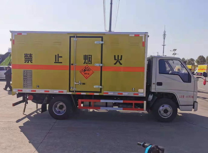 靖宇爆破器材运输车